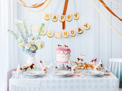 Baner Happy Birthday Konie 13x150cm GRL111 PartyDeco